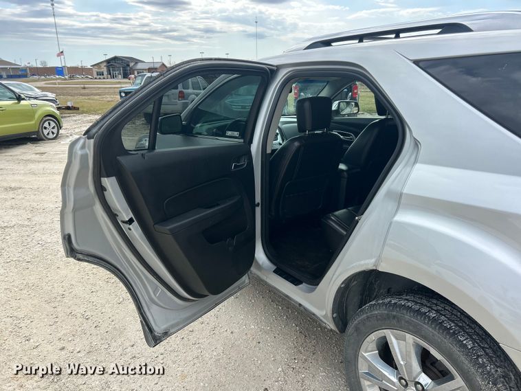 image for item FC5145 2011 Chevrolet Equinox LTZ SUV