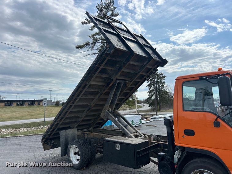 image for item FC5146 2007 GMC W4500 dump flatbed truck