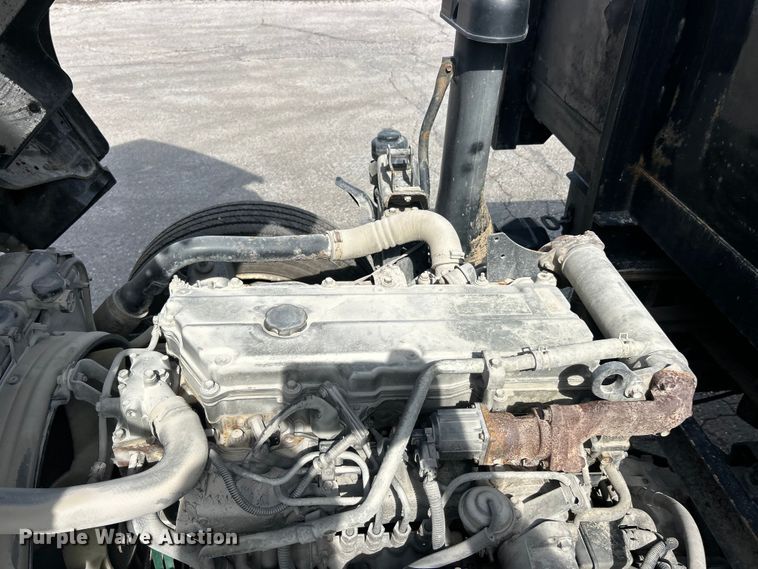 image for item FC5146 2007 GMC W4500 dump flatbed truck