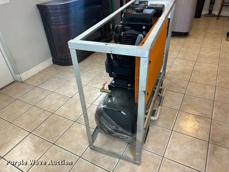 image for item FC5147 Land Hero LDH-GAC40Y air compressor