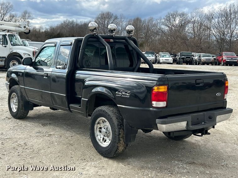 image for item FC5148 1999 Ford Ranger XLT Ext. Cab pickup truck