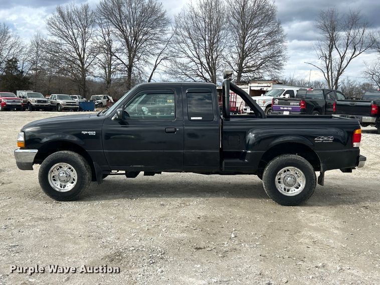image for item FC5148 1999 Ford Ranger XLT Ext. Cab pickup truck