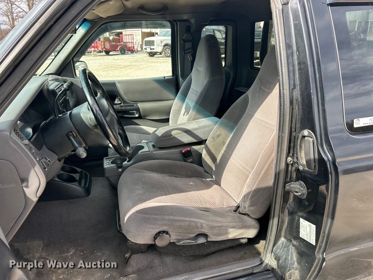 image for item FC5148 1999 Ford Ranger XLT Ext. Cab pickup truck