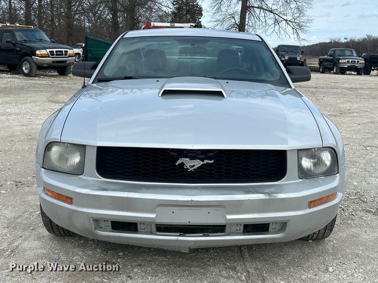 image for item FC5149 2008 Ford Mustang 