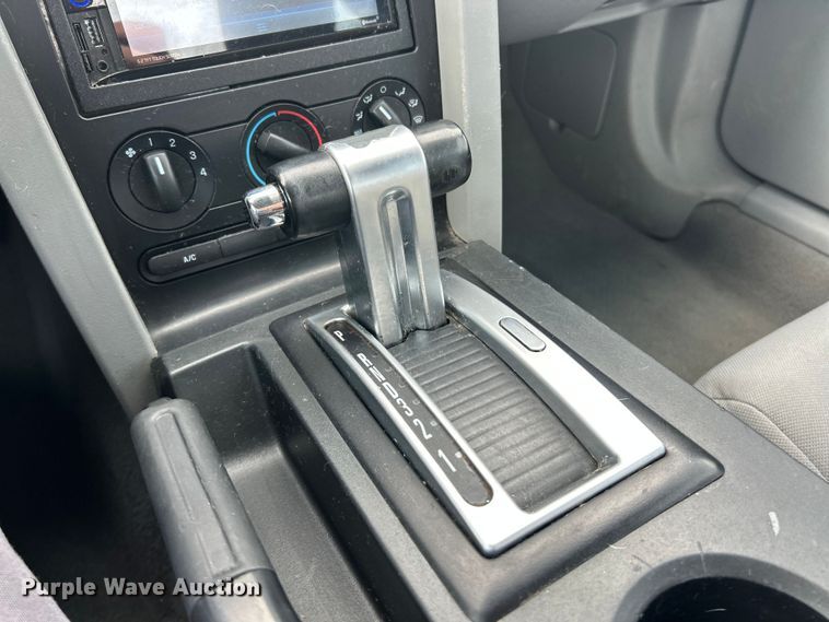 image for item FC5149 2008 Ford Mustang 