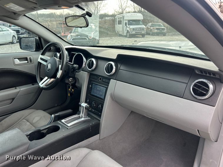 image for item FC5149 2008 Ford Mustang 