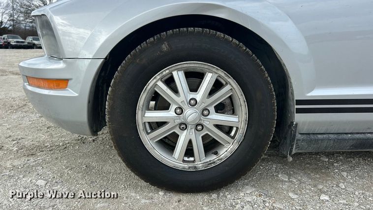 image for item FC5149 2008 Ford Mustang 