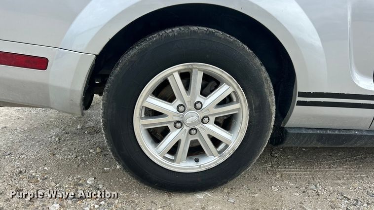 image for item FC5149 2008 Ford Mustang 