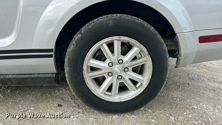 image for item FC5149 2008 Ford Mustang 