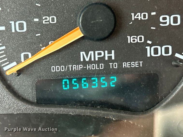 image for item FC5150 2003 Chevrolet S10 Crew Cab pickup truck