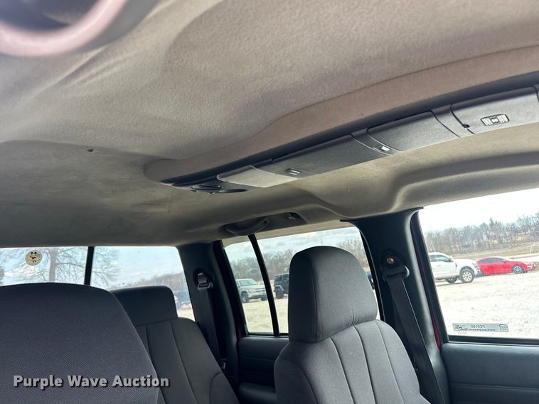 image for item FC5150 2003 Chevrolet S10 Crew Cab pickup truck