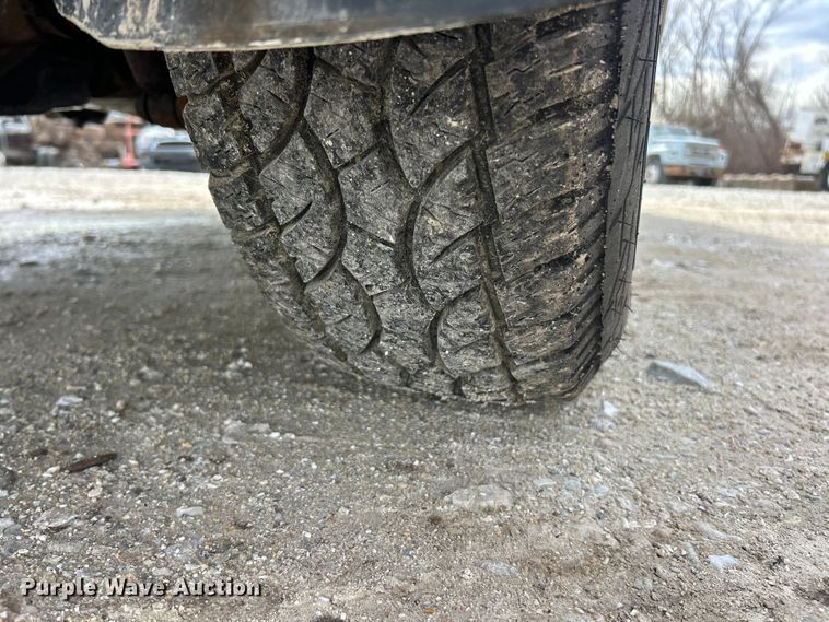 image for item FC5150 2003 Chevrolet S10 Crew Cab pickup truck