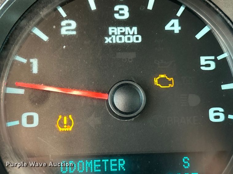 image for item FC5151 2013 Chevrolet Silverado 1500 Ext. Cab pickup truck