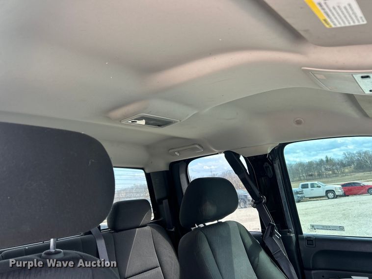 image for item FC5151 2013 Chevrolet Silverado 1500 Ext. Cab pickup truck