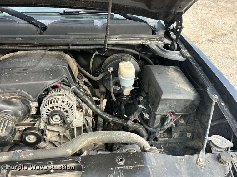 image for item FC5151 2013 Chevrolet Silverado 1500 Ext. Cab pickup truck