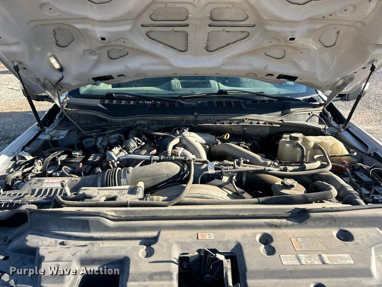 image for item FC5156 2020 Ford F350 Super Duty XL Crew Cab flatbed pickup truck