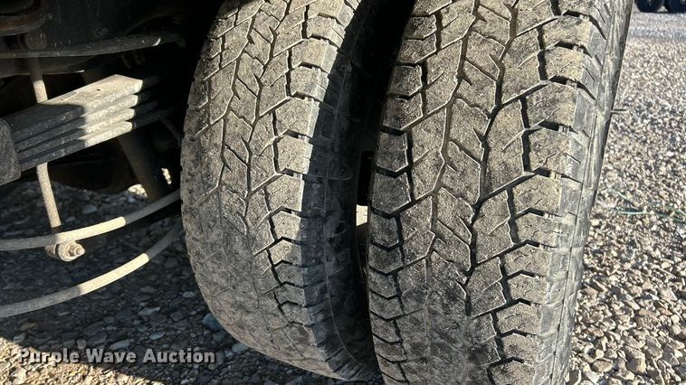 image for item FC5156 2020 Ford F350 Super Duty XL Crew Cab flatbed pickup truck