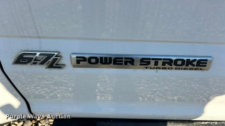 image for item FC5156 2020 Ford F350 Super Duty XL Crew Cab flatbed pickup truck