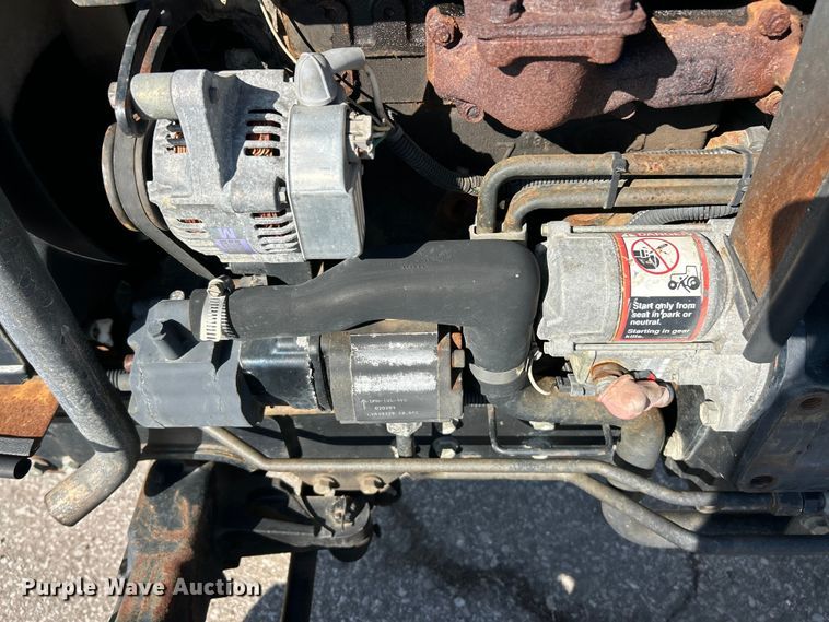 image for item FC5157 2001 John Deere 4300 MFWD tractor