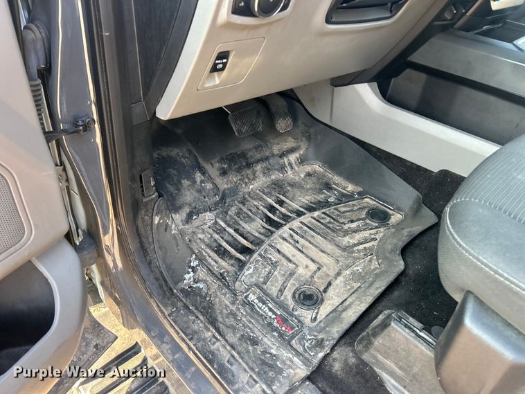 image for item FC5168 2018 Ford F150 Ext. Cab pickup truck