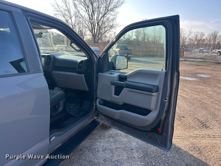 image for item FC5168 2018 Ford F150 Ext. Cab pickup truck