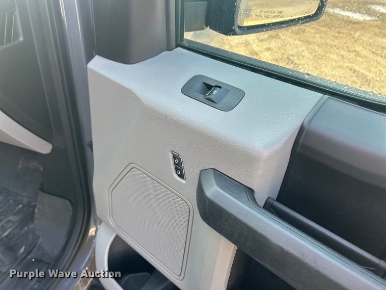 image for item FC5168 2018 Ford F150 Ext. Cab pickup truck