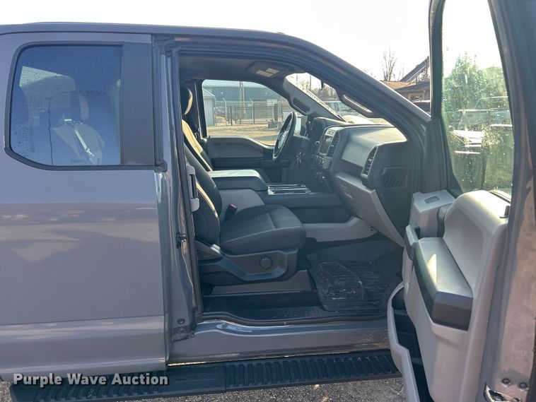 image for item FC5168 2018 Ford F150 Ext. Cab pickup truck