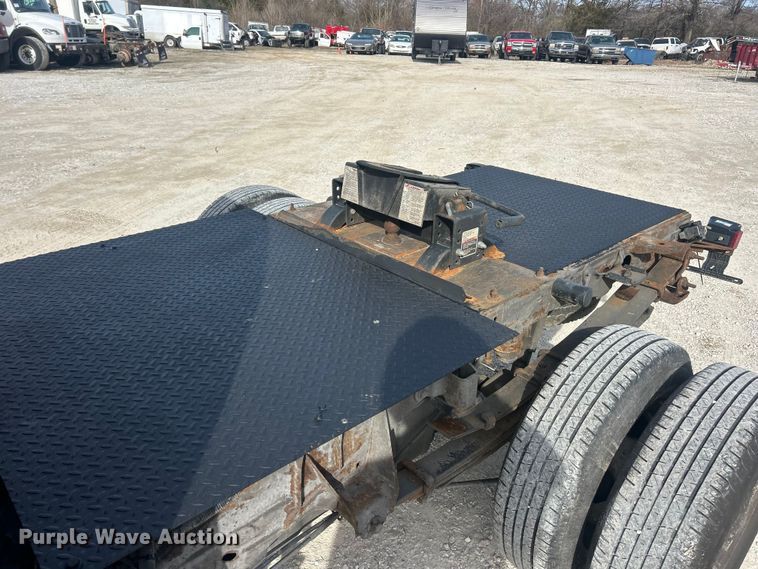 image for item FC5191 2011 GMC Sierra 3500HD Ext. Cab pickup truck cab and chassis