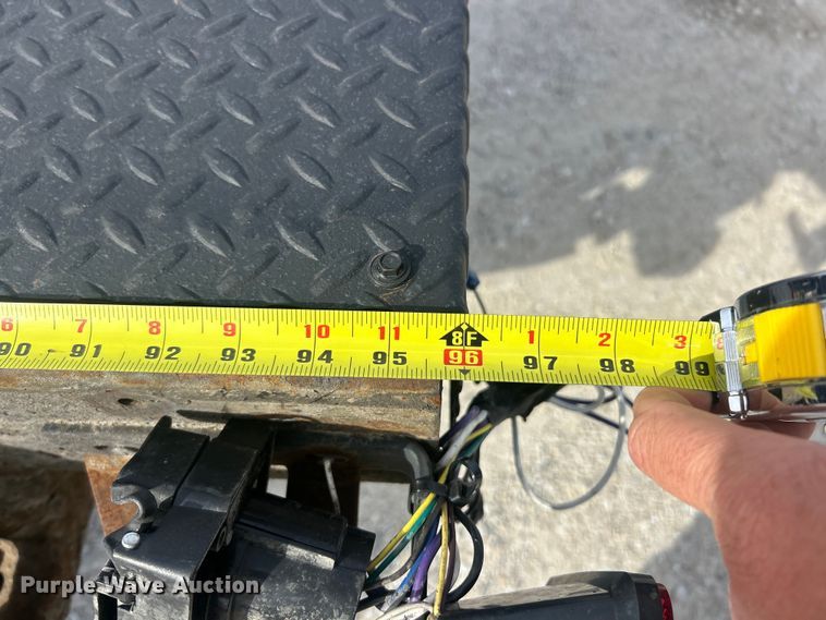 image for item FC5191 2011 GMC Sierra 3500HD Ext. Cab pickup truck cab and chassis