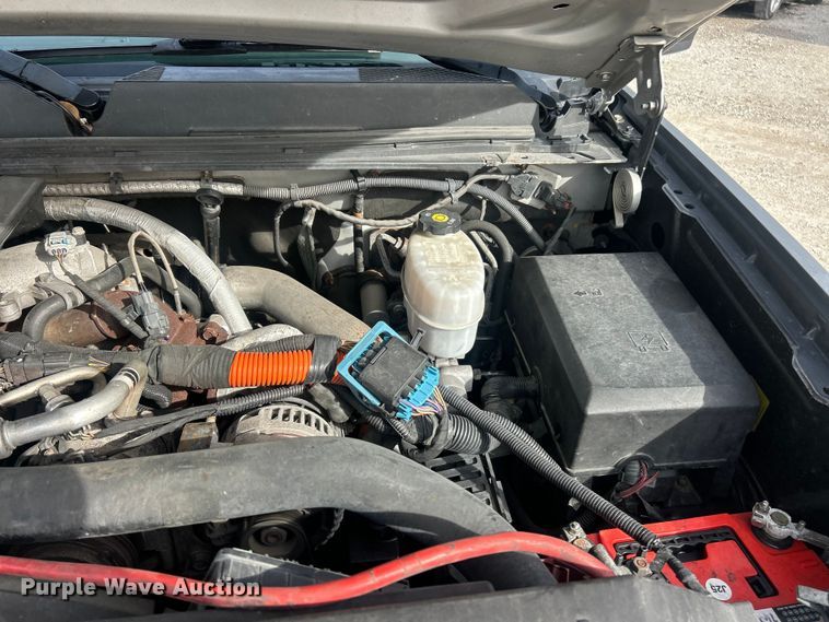 image for item FC5191 2011 GMC Sierra 3500HD Ext. Cab pickup truck cab and chassis