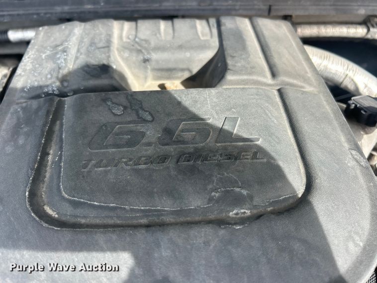 image for item FC5191 2011 GMC Sierra 3500HD Ext. Cab pickup truck cab and chassis