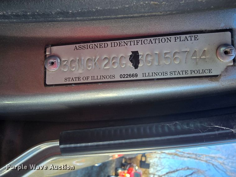 image for item FC5192 2003 Chevrolet Suburban  SUV