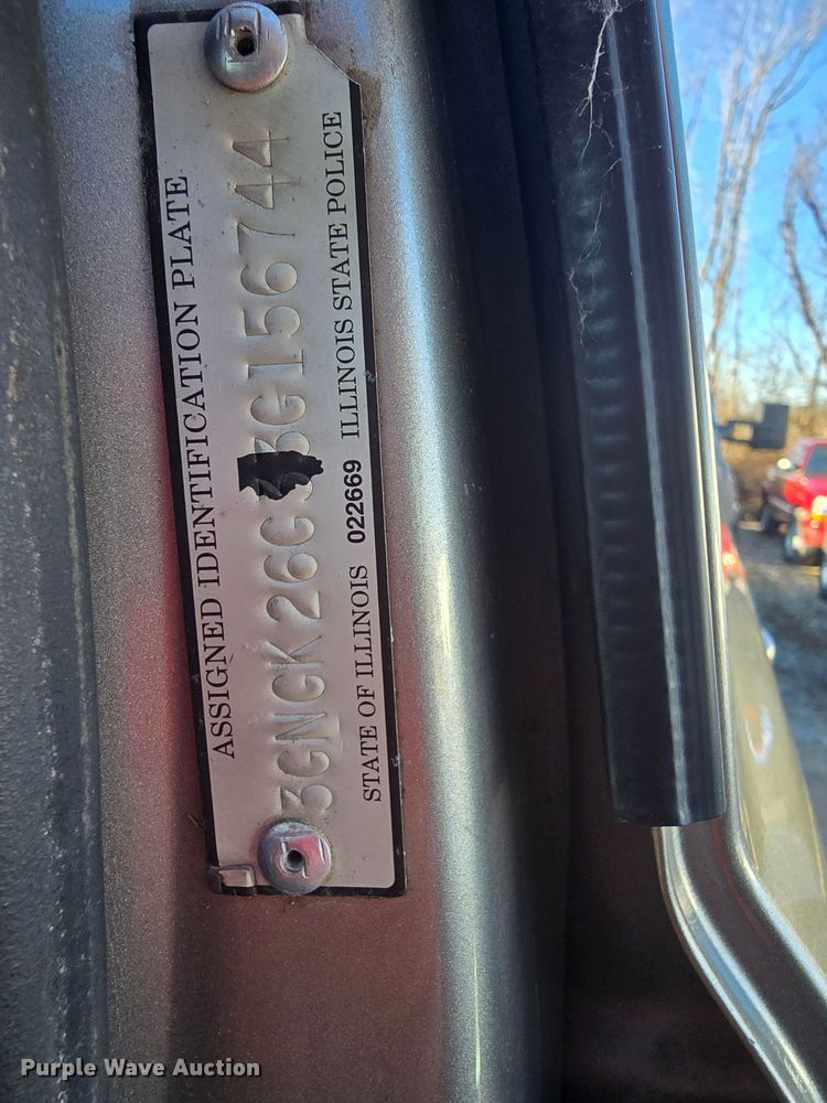 image for item FC5192 2003 Chevrolet Suburban  SUV