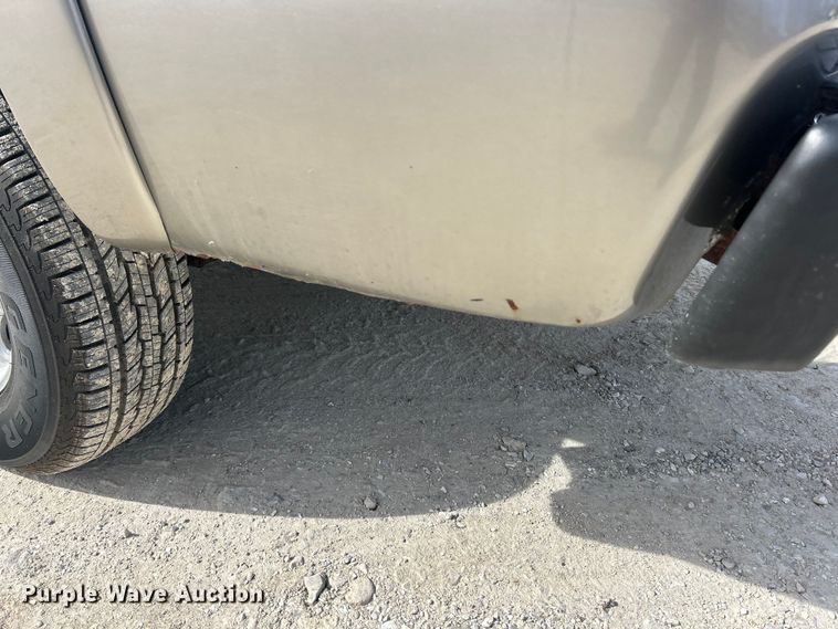 image for item FC5192 2003 Chevrolet Suburban  SUV