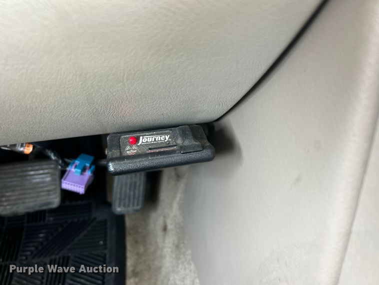 image for item FC5192 2003 Chevrolet Suburban  SUV