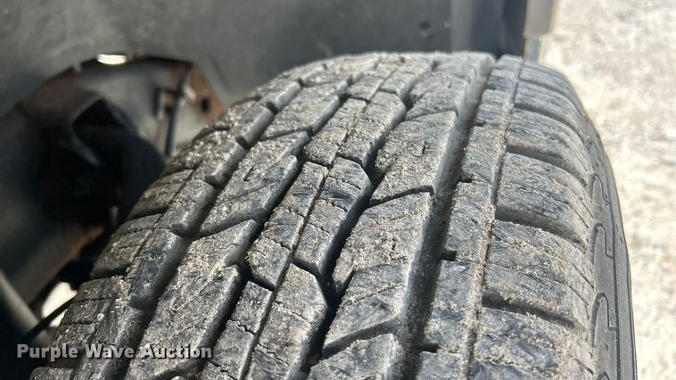 image for item FC5192 2003 Chevrolet Suburban  SUV