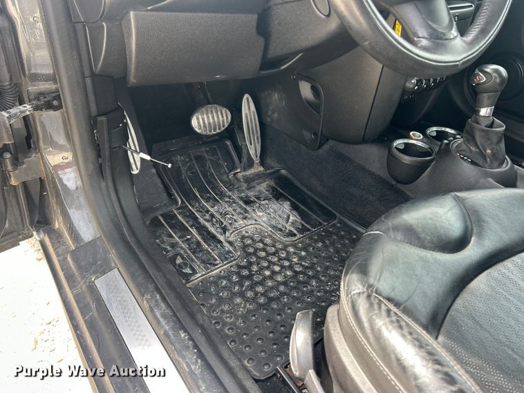 image for item FC5193 2012 Mini Cooper S 