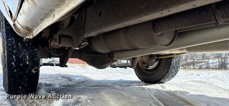 image for item FG0060 2004 Ford E250 van