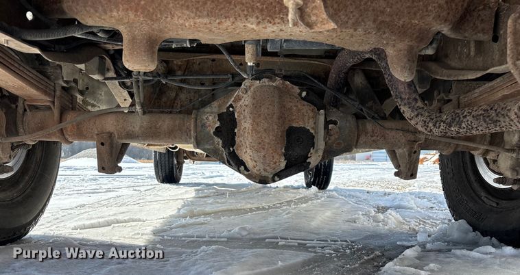 image for item FG0060 2004 Ford E250 van