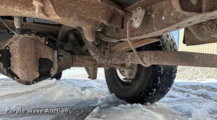 image for item FG0060 2004 Ford E250 van
