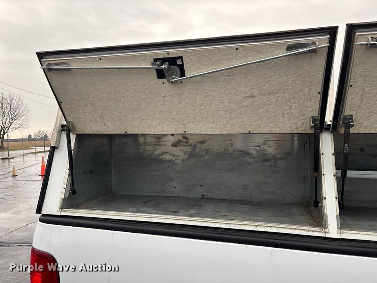 image for item FG0120 2008 Ford F150 pickup truck