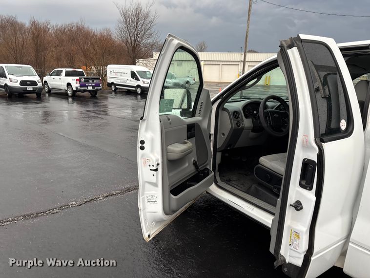 image for item FG0120 2008 Ford F150 pickup truck