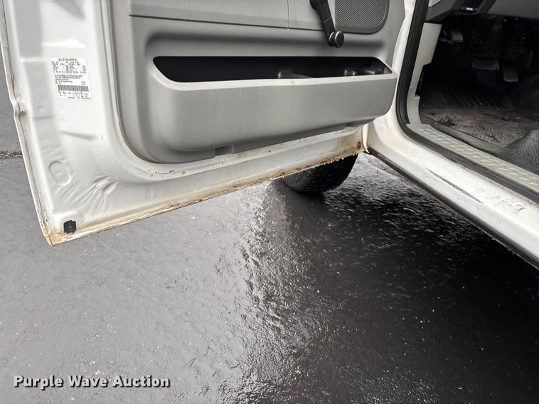 image for item FG0120 2008 Ford F150 pickup truck