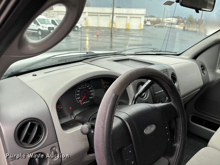 image for item FG0120 2008 Ford F150 pickup truck