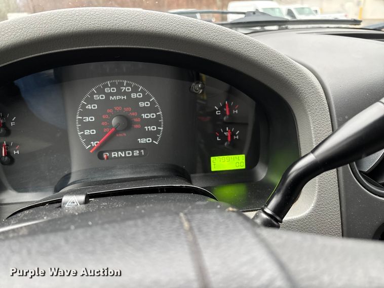 image for item FG0120 2008 Ford F150 pickup truck