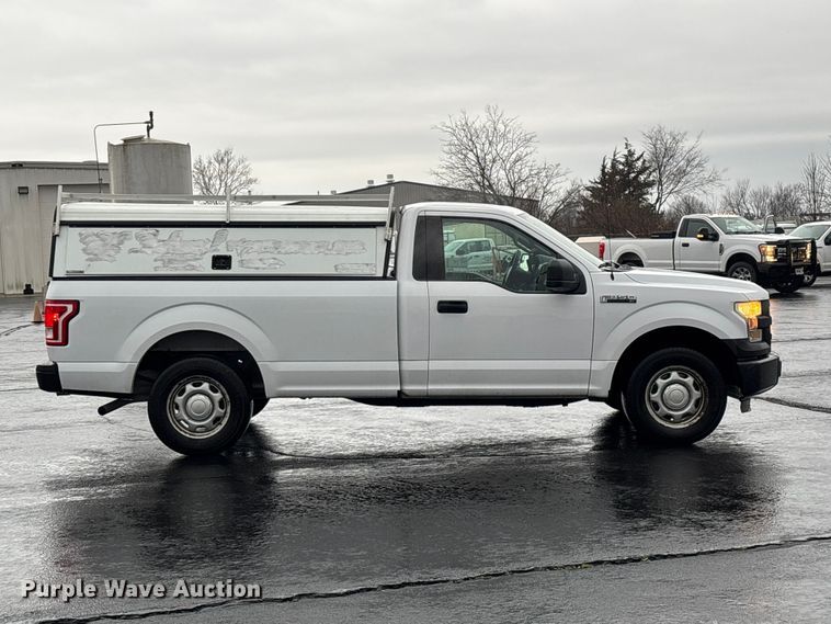 image for item FG0121 2016 Ford F150 pickup truck