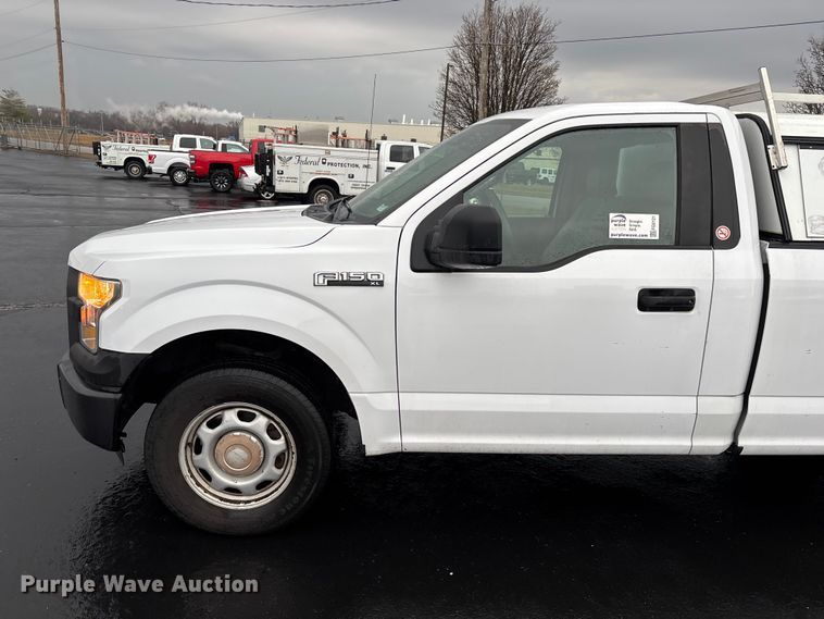 image for item FG0121 2016 Ford F150 pickup truck