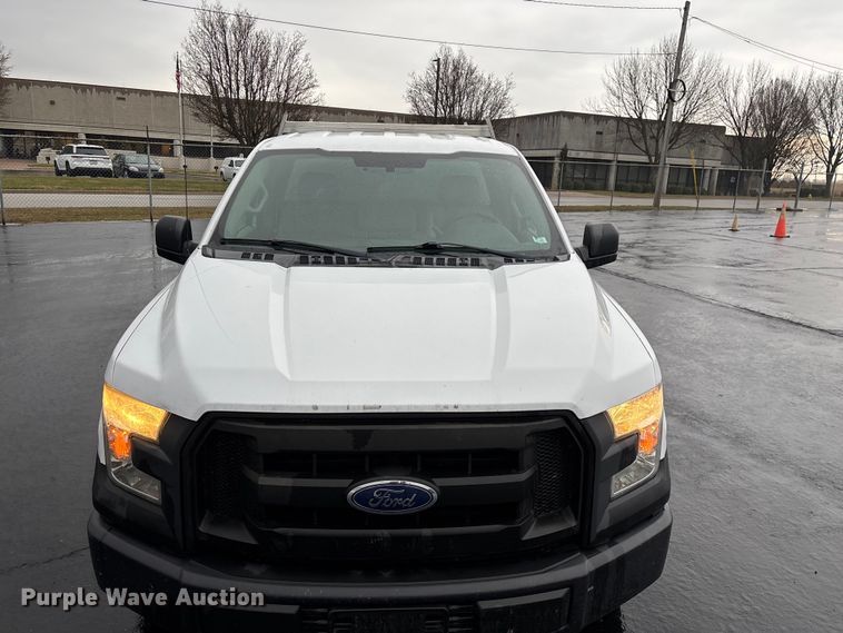 image for item FG0121 2016 Ford F150 pickup truck