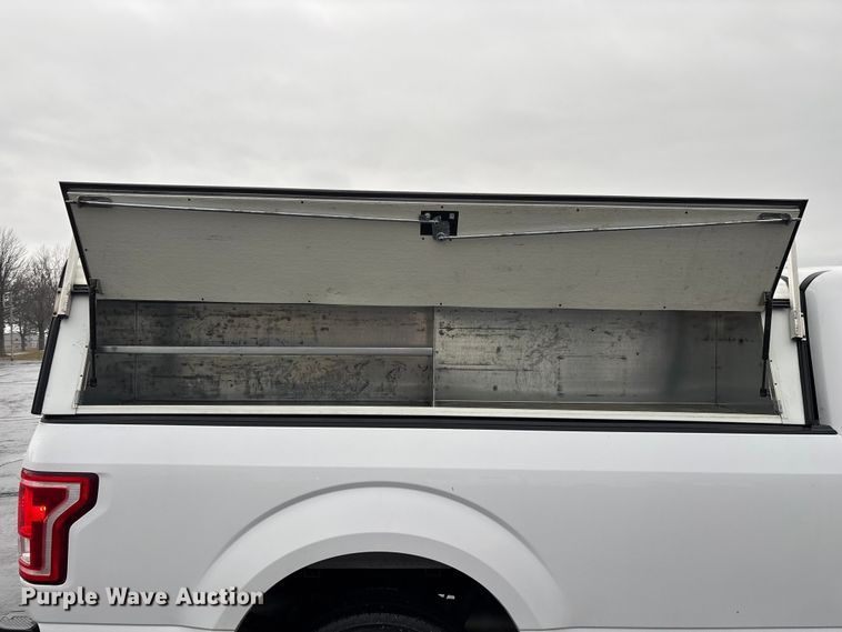 image for item FG0121 2016 Ford F150 pickup truck