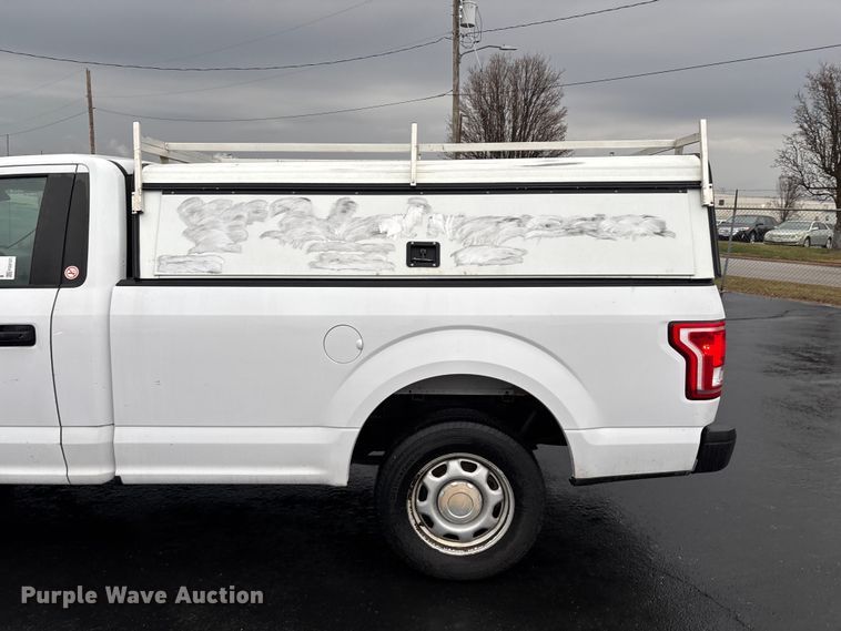 image for item FG0121 2016 Ford F150 pickup truck